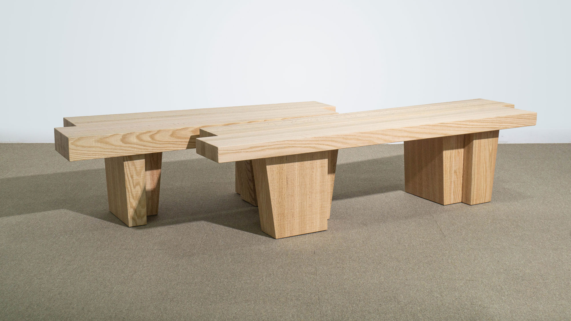 1600×360×390mm per unit